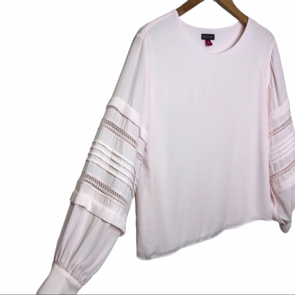 Vince Camuto Crocheted Blouson Sleeve Blouse Light Pink Popover Size XS - Picture 4 of 10